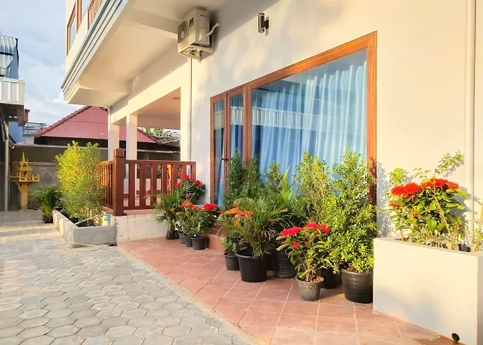 Pengthol Hotel